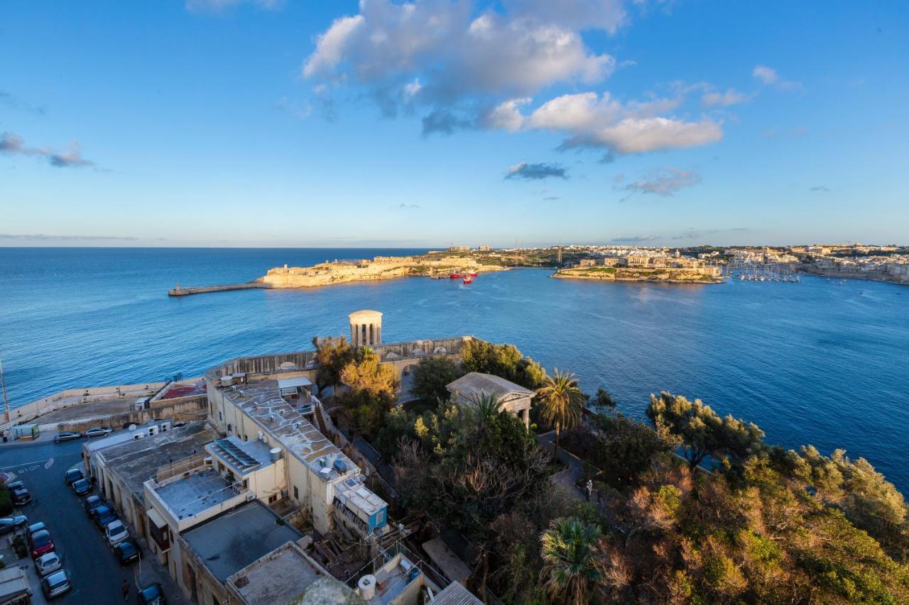 Valletta Large 3 Bedroom Exterior photo