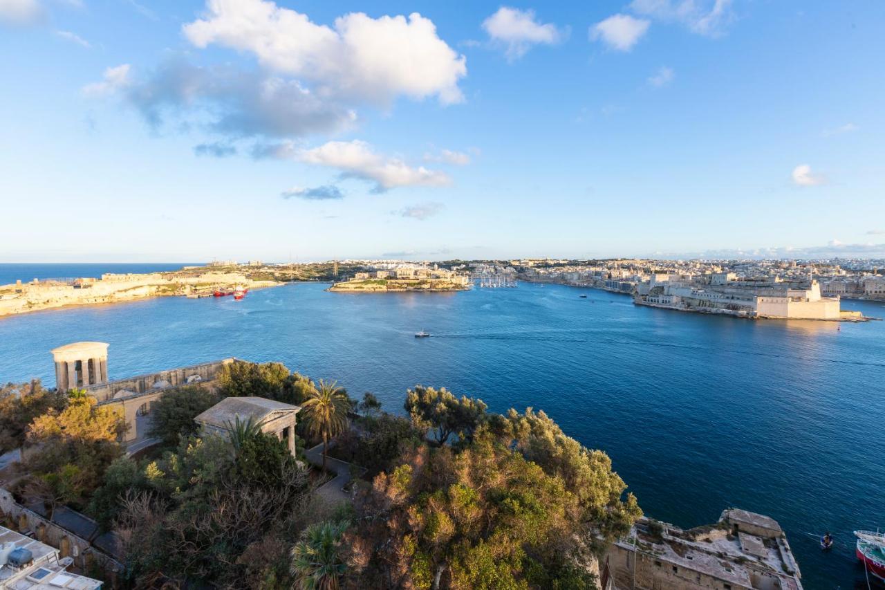 Valletta Large 3 Bedroom Exterior photo