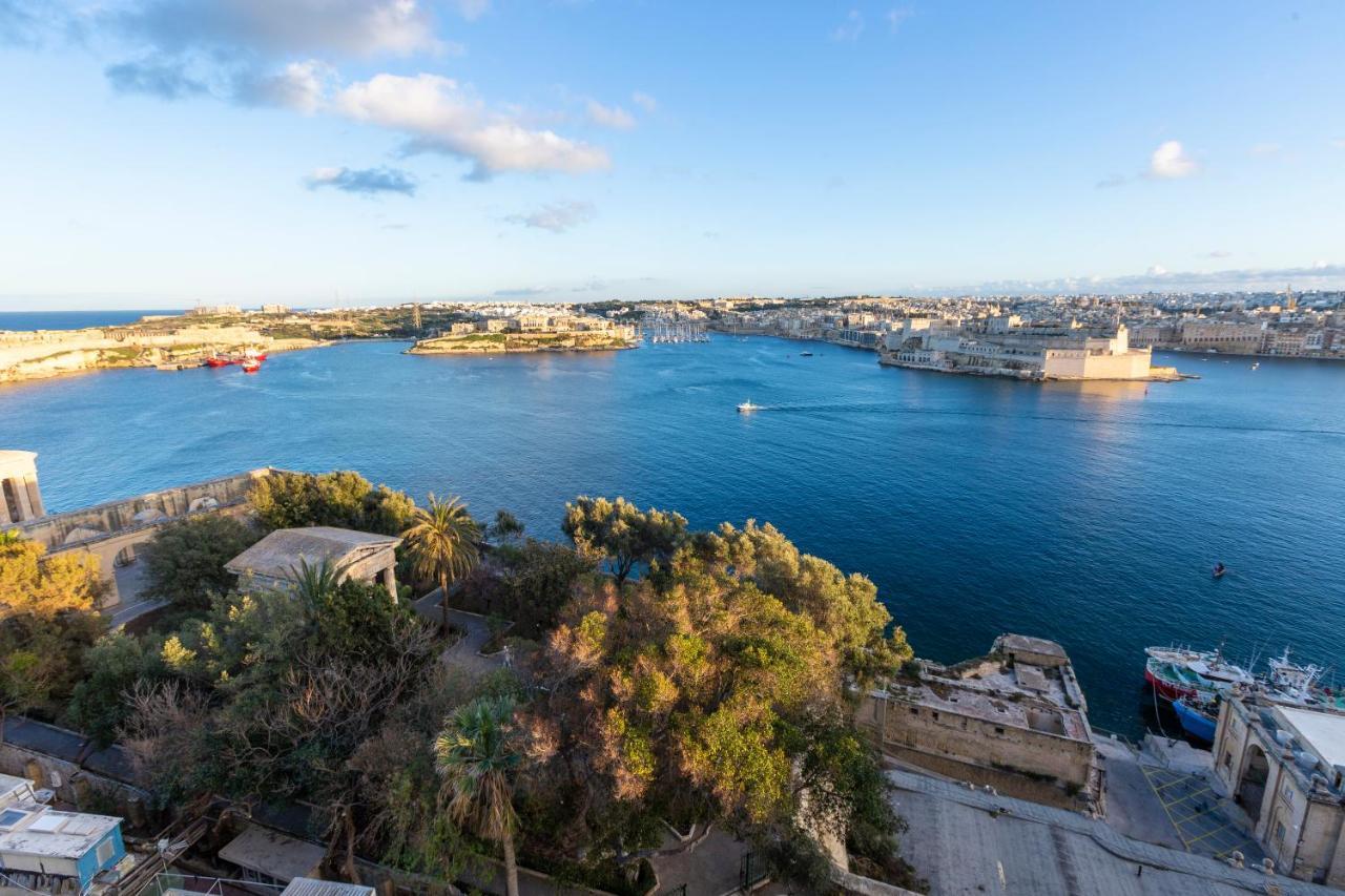 Valletta Large 3 Bedroom Exterior photo